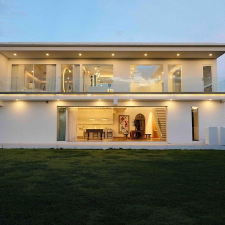 Palm Villa - Award Winning Modern Luxury & Exclusive Villa Resort Chiang Mai Ngoại thất bức ảnh