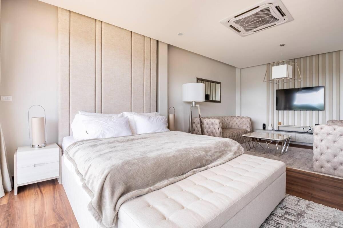 Palm Villa - Award Winning Modern Luxury & Exclusive Villa Resort Chiang Mai Ngoại thất bức ảnh