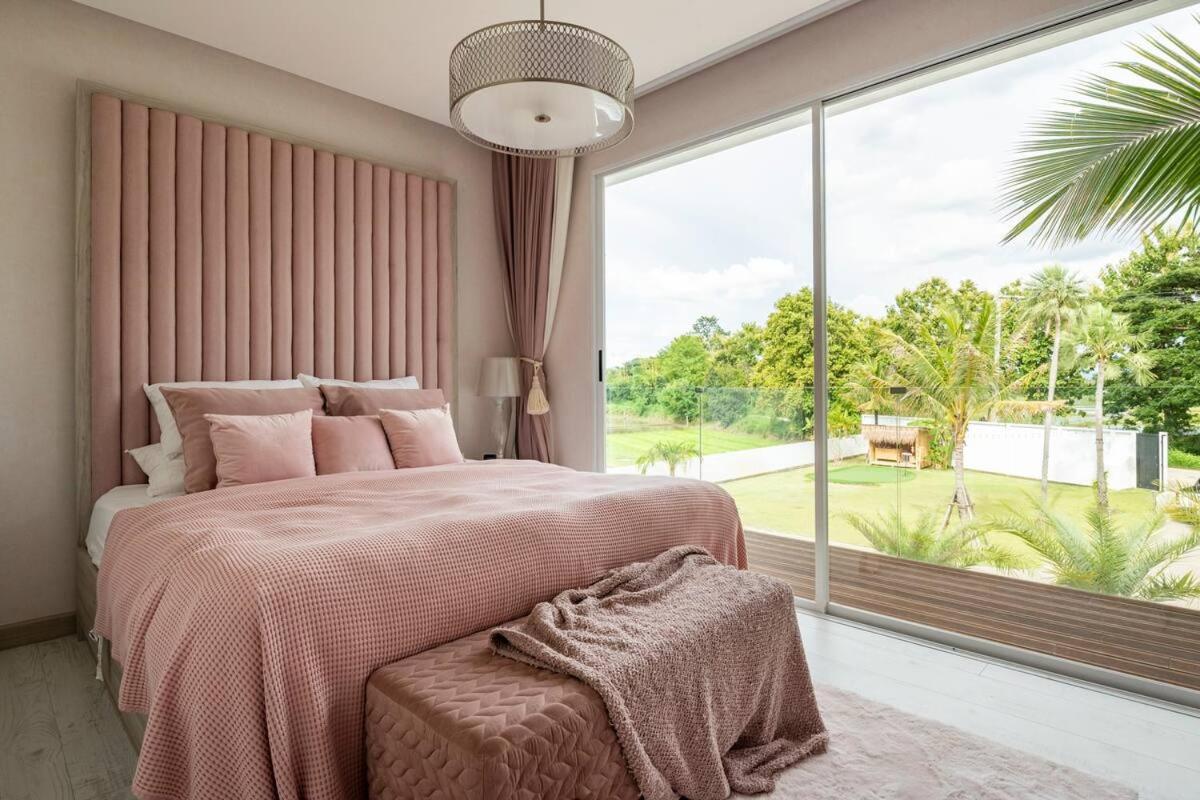Palm Villa - Award Winning Modern Luxury & Exclusive Villa Resort Chiang Mai Ngoại thất bức ảnh