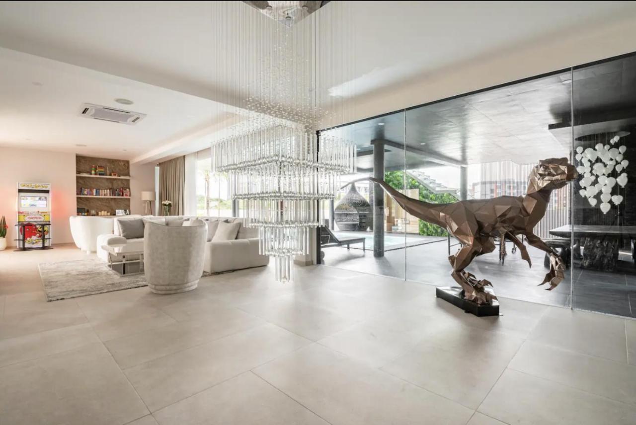 Palm Villa - Award Winning Modern Luxury & Exclusive Villa Resort Chiang Mai Ngoại thất bức ảnh